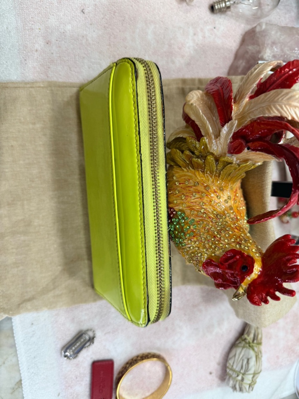 Kate Spade New York "Neda" zip-around wallet - Picture 3 of 8